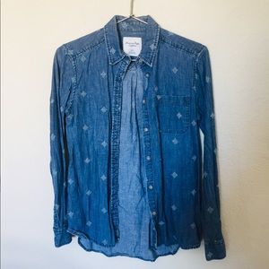 5/$20 AE Button Down Shirt